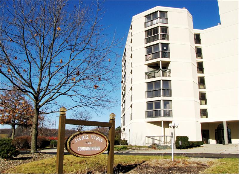 415 PARKVIEW LANEPENTHOUSE, ALTOONA, PA